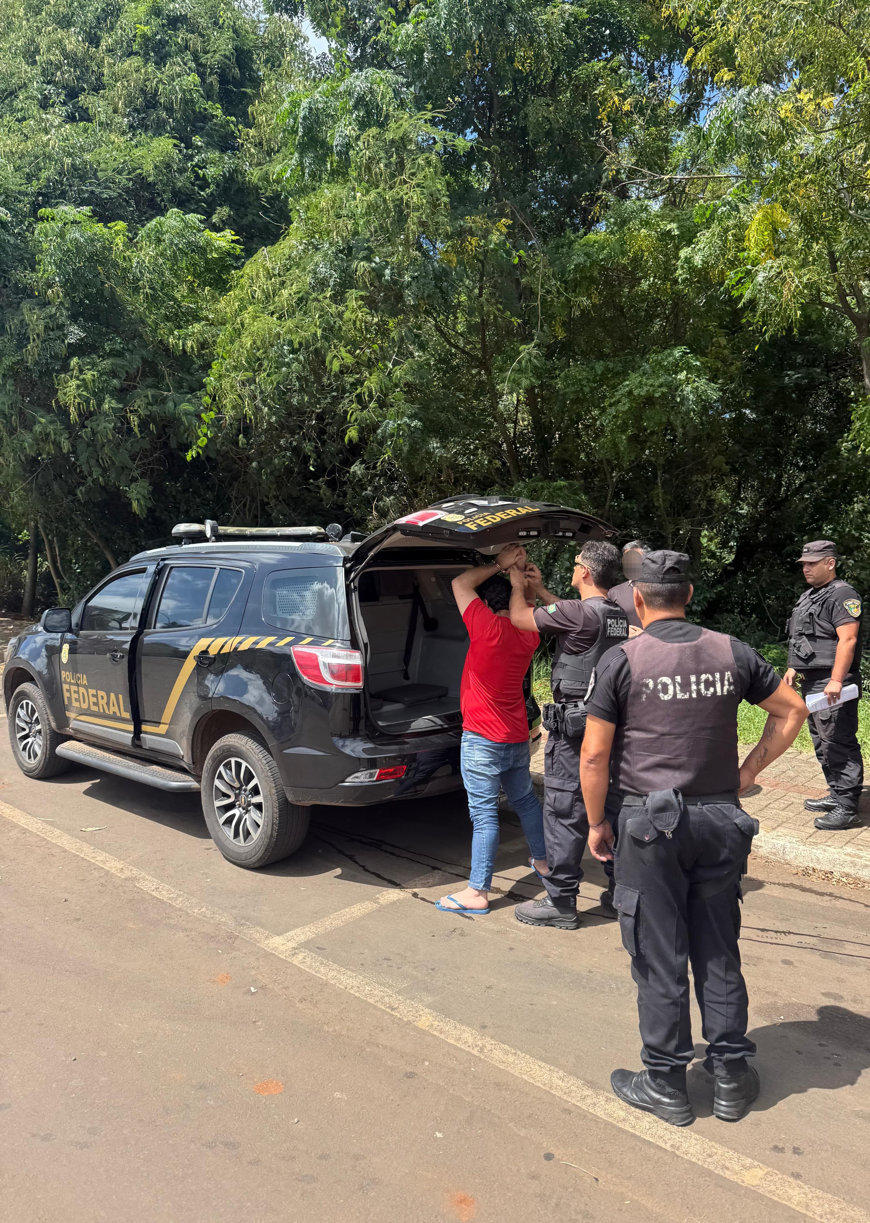 Capturaron en Misiones a un prófugo con alerta roja de INTERPOL por abuso sexual y fue extraditado a Brasil